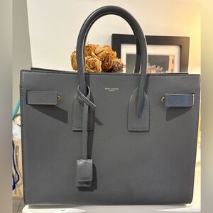 Saint Laurent Grey Sac De Jour with Gold hardware (like new)